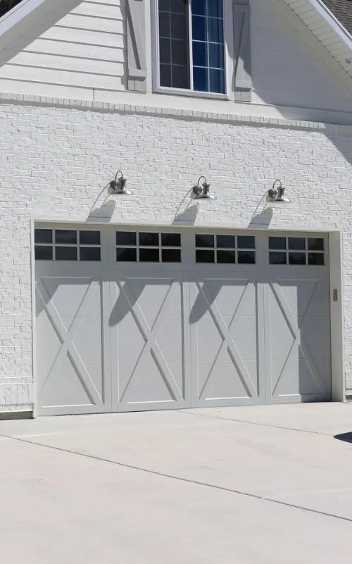 Garage Door in Moreland Hills Garage Door in Moreland Hills