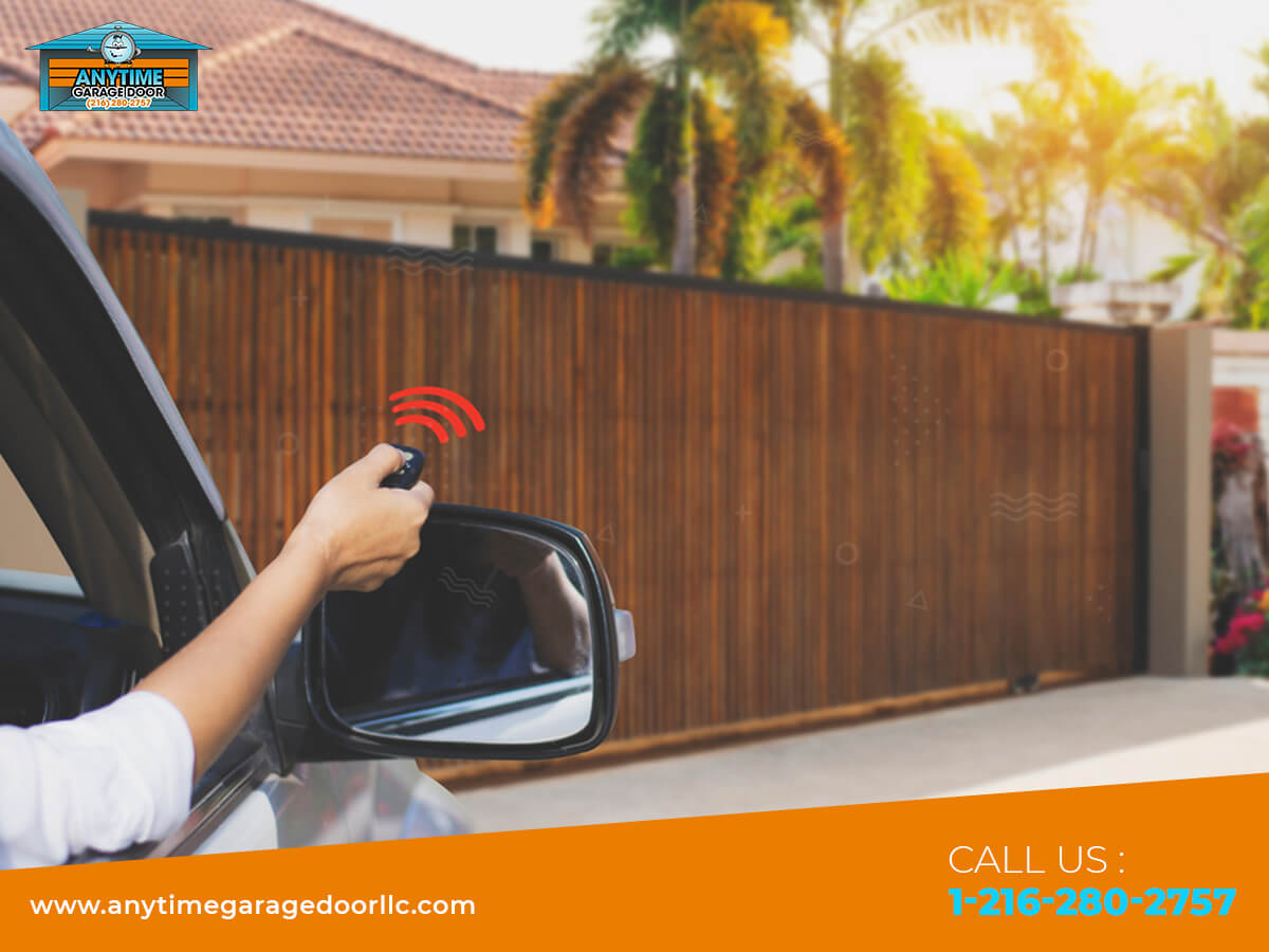 Garage door service Solon