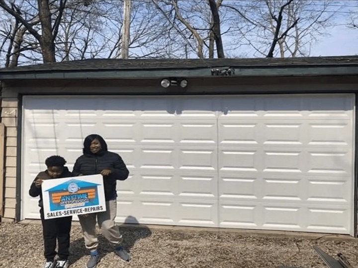 Expert Garage Door Service in Beachwood